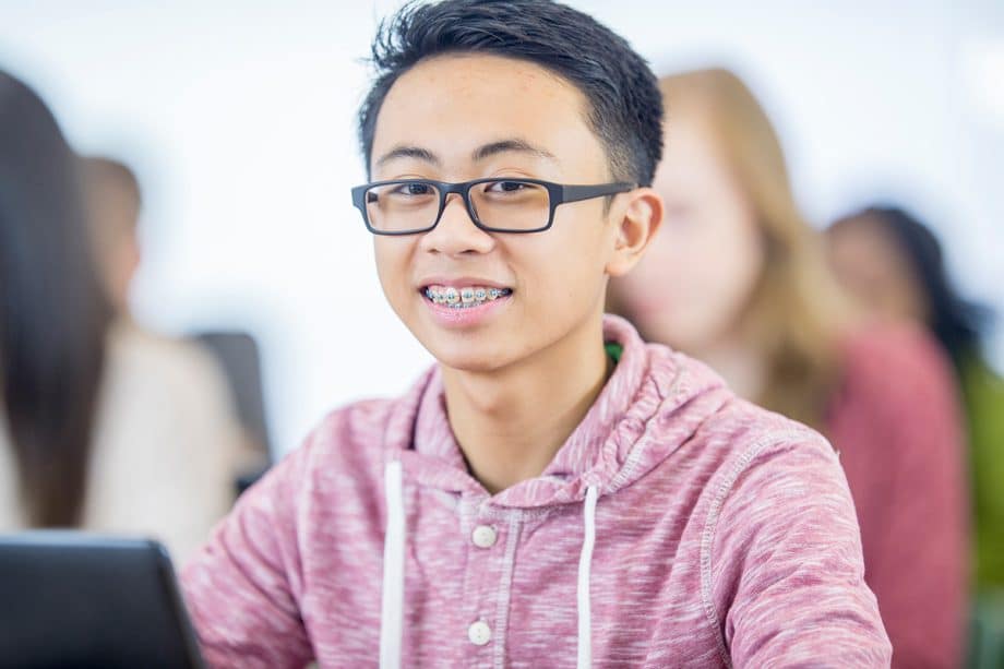 Common Orthodontic Emergencies and How to Handle Them at Home